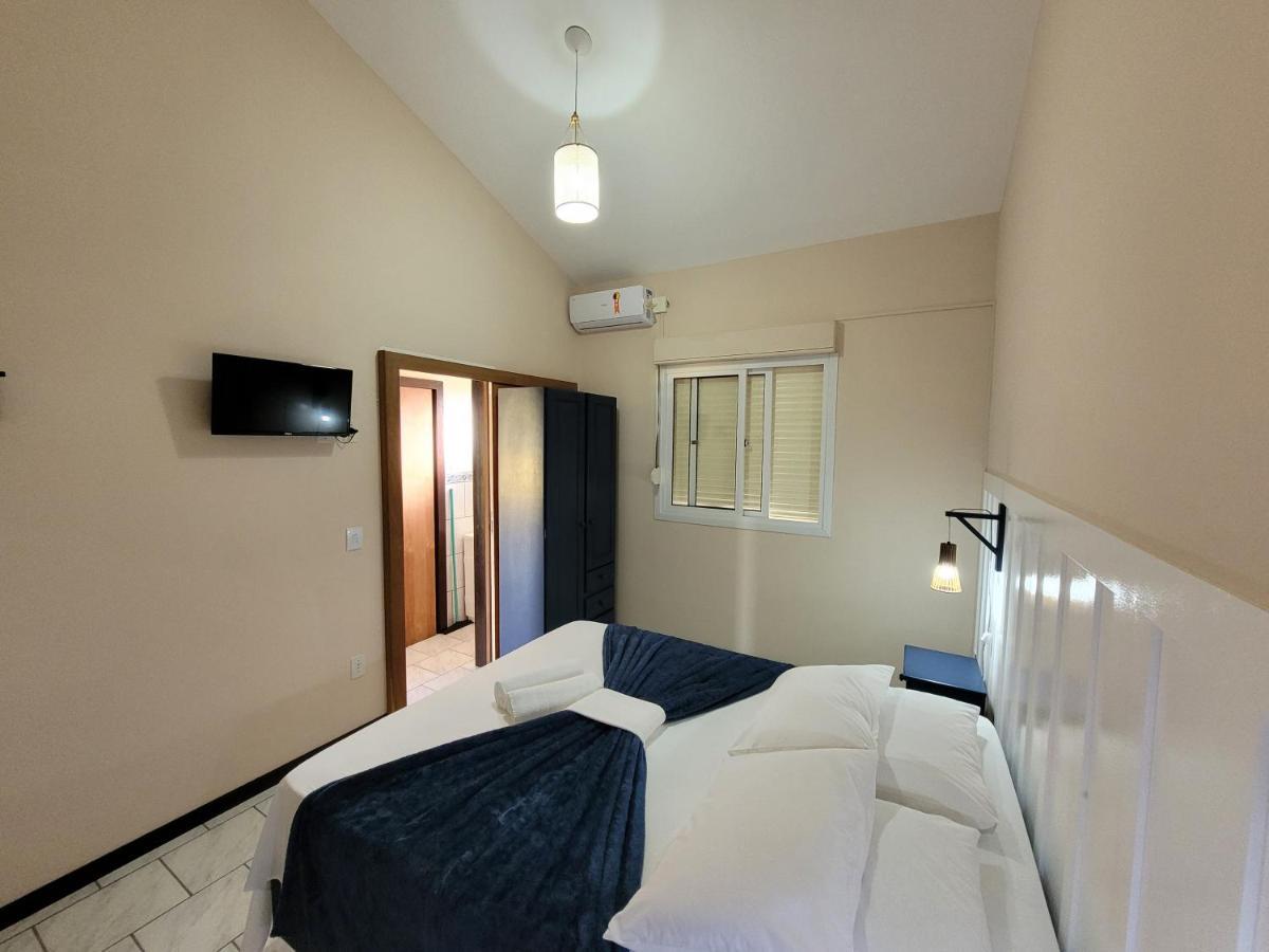 Pousada Genoveva - Apto Com Um Dormitorio Farol de Santa Marta Exterior foto